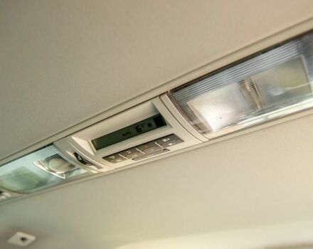 Синій Фольксваген Мультиван, об'ємом двигуна 2.5 л та пробігом 189 тис. км за 7000 $, фото 23 на Automoto.ua