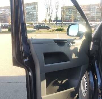 Синий Фольксваген Мультиван, объемом двигателя 1.97 л и пробегом 322 тыс. км за 18500 $, фото 15 на Automoto.ua