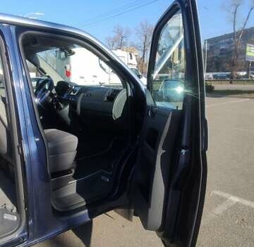 Синий Фольксваген Мультиван, объемом двигателя 1.97 л и пробегом 322 тыс. км за 18500 $, фото 6 на Automoto.ua