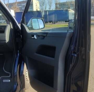 Синий Фольксваген Мультиван, объемом двигателя 1.97 л и пробегом 322 тыс. км за 18500 $, фото 8 на Automoto.ua