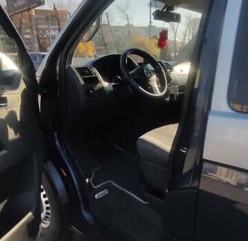 Синий Фольксваген Мультиван, объемом двигателя 1.97 л и пробегом 322 тыс. км за 18500 $, фото 16 на Automoto.ua