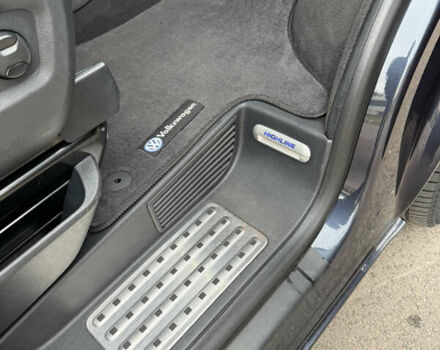 Синій Фольксваген Мультиван, об'ємом двигуна 1.97 л та пробігом 182 тис. км за 39999 $, фото 19 на Automoto.ua