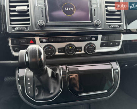 Синій Фольксваген Мультиван, об'ємом двигуна 1.97 л та пробігом 182 тис. км за 39999 $, фото 4 на Automoto.ua