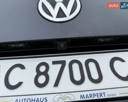 Синій Фольксваген Мультиван, об'ємом двигуна 1.97 л та пробігом 182 тис. км за 39999 $, фото 25 на Automoto.ua