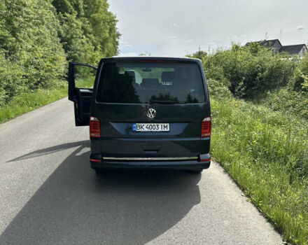 Синий Фольксваген Мультиван, объемом двигателя 1.97 л и пробегом 215 тыс. км за 39000 $, фото 3 на Automoto.ua