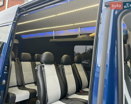 Фольксваген Мультиван 2020 в Кременце на Automoto.ua Синий Фольксваген Мультиван, объемом двигателя 1.97 л и пробегом 248 тыс. км за 29900 $, фото 19 на Automoto.ua