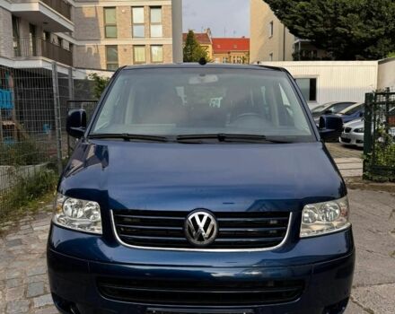 Синий Фольксваген Мультиван, объемом двигателя 0 л и пробегом 300 тыс. км за 3500 $, фото 1 на Automoto.ua