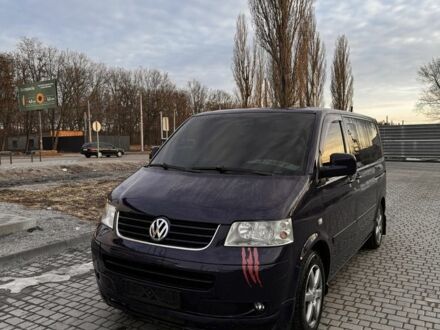 Синій Фольксваген Мультиван, об'ємом двигуна 2.5 л та пробігом 318 тис. км за 13500 $, фото 1 на Automoto.ua