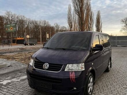 Синій Фольксваген Мультиван, об'ємом двигуна 2.5 л та пробігом 318 тис. км за 13800 $, фото 1 на Automoto.ua
