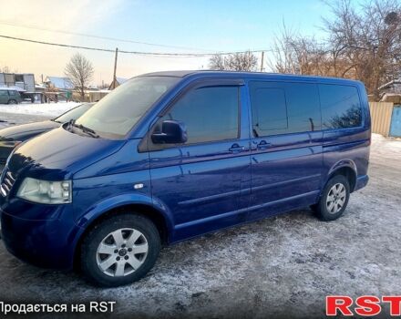 Синий Фольксваген Мультиван, объемом двигателя 2.5 л и пробегом 31400 тыс. км за 12500 $, фото 1 на Automoto.ua