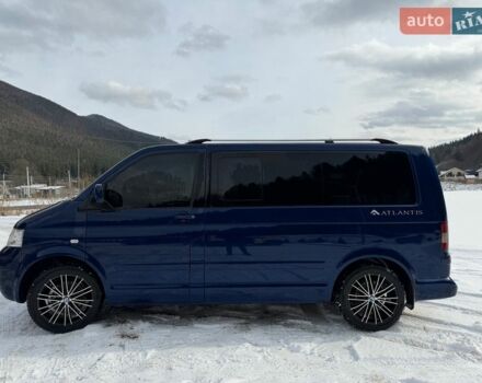 Синий Фольксваген Мультиван, объемом двигателя 2.46 л и пробегом 167 тыс. км за 18500 $, фото 1 на Automoto.ua