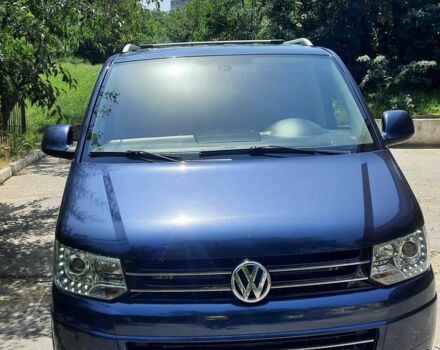 Синій Фольксваген Мультиван, об'ємом двигуна 2 л та пробігом 135 тис. км за 29000 $, фото 1 на Automoto.ua