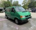 Зеленый Фольксваген Мультиван, объемом двигателя 1.9 л и пробегом 400 тыс. км за 4250 $, фото 1 на Automoto.ua