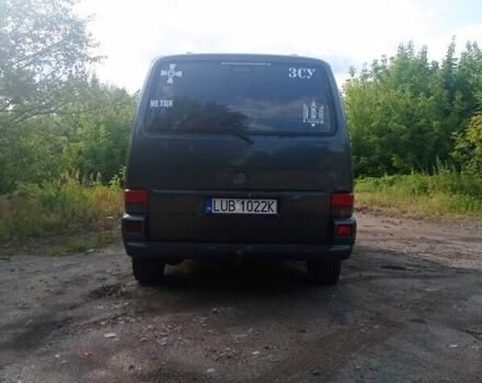Зеленый Фольксваген Мультиван, объемом двигателя 2.5 л и пробегом 190 тыс. км за 3600 $, фото 14 на Automoto.ua