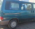 Зелений Фольксваген Мультиван, об'ємом двигуна 2.4 л та пробігом 350 тис. км за 3200 $, фото 2 на Automoto.ua