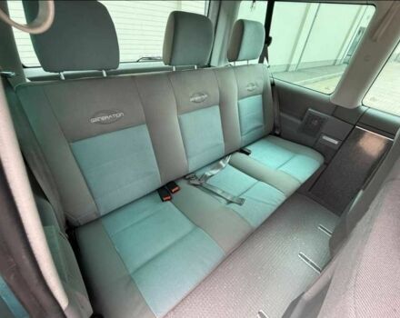 Зеленый Фольксваген Мультиван, объемом двигателя 2.5 л и пробегом 304 тыс. км за 3800 $, фото 11 на Automoto.ua