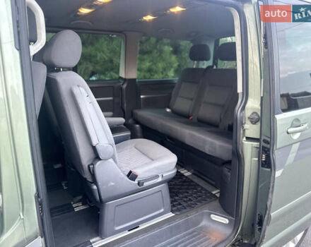 Зеленый Фольксваген Мультиван, объемом двигателя 2.46 л и пробегом 357 тыс. км за 11775 $, фото 14 на Automoto.ua