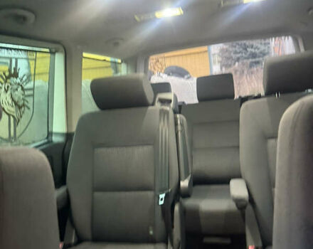 Зелений Фольксваген Мультиван, об'ємом двигуна 2.46 л та пробігом 320 тис. км за 11000 $, фото 13 на Automoto.ua