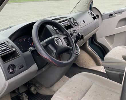 Зелений Фольксваген Мультиван, об'ємом двигуна 2.5 л та пробігом 311 тис. км за 5350 $, фото 13 на Automoto.ua