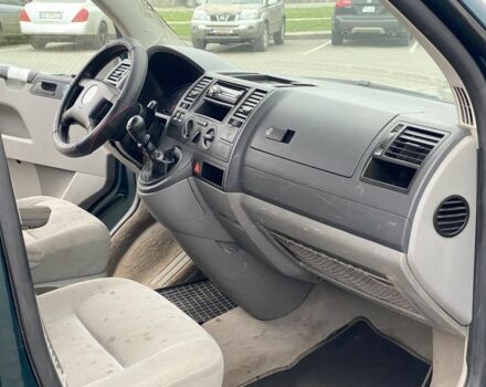 Зелений Фольксваген Мультиван, об'ємом двигуна 2.5 л та пробігом 311 тис. км за 5350 $, фото 14 на Automoto.ua