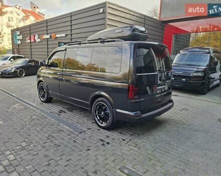 Зеленый Фольксваген Мультиван, объемом двигателя 1.97 л и пробегом 353 тыс. км за 26900 $, фото 5 на Automoto.ua