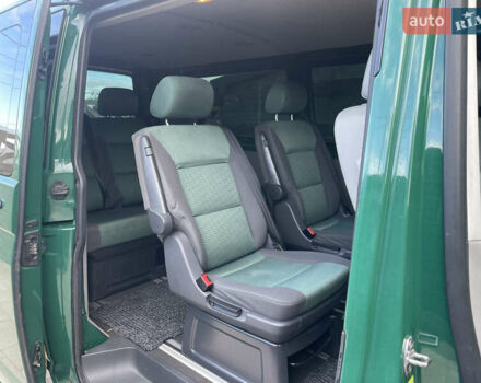 Зеленый Фольксваген Мультиван, объемом двигателя 1.98 л и пробегом 334 тыс. км за 14700 $, фото 5 на Automoto.ua