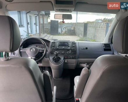 Зеленый Фольксваген Мультиван, объемом двигателя 1.98 л и пробегом 334 тыс. км за 14700 $, фото 10 на Automoto.ua