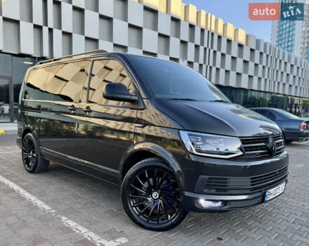 Зелений Фольксваген Мультиван, об'ємом двигуна 1.98 л та пробігом 350 тис. км за 21000 $, фото 1 на Automoto.ua