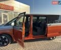 Оранжевый Фольксваген Мультиван, объемом двигателя 1.4 л и пробегом 85 тыс. км за 53349 $, фото 1 на Automoto.ua