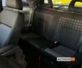 Сірий Фольксваген Нью Бітл, об'ємом двигуна 1.6 л та пробігом 140 тис. км за 8500 $, фото 12 на Automoto.ua