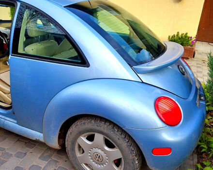 Синій Фольксваген Нью Бітл, об'ємом двигуна 2 л та пробігом 221 тис. км за 4500 $, фото 5 на Automoto.ua