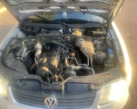 Серый Фольксваген Парати, объемом двигателя 1.9 л и пробегом 300 тыс. км за 3000 $, фото 6 на Automoto.ua