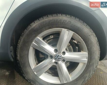 Белый Фольксваген Пассат Альтрак, объемом двигателя 2 л и пробегом 333 тыс. км за 12000 $, фото 20 на Automoto.ua