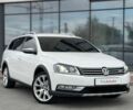 Белый Фольксваген Пассат Альтрак, объемом двигателя 2 л и пробегом 243 тыс. км за 12950 $, фото 1 на Automoto.ua