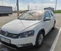 Білий Фольксваген Пассат Альтрак, об'ємом двигуна 2 л та пробігом 180 тис. км за 12000 $, фото 1 на Automoto.ua