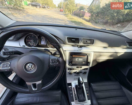 Белый Фольксваген Пассат Альтрак, объемом двигателя 2 л и пробегом 286 тыс. км за 13000 $, фото 20 на Automoto.ua