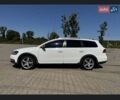 Белый Фольксваген Пассат Альтрак, объемом двигателя 2 л и пробегом 310 тыс. км за 14000 $, фото 1 на Automoto.ua
