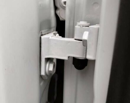 Білий Фольксваген Пассат Альтрак, об'ємом двигуна 2 л та пробігом 246 тис. км за 12999 $, фото 102 на Automoto.ua