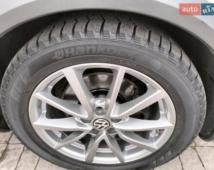 Білий Фольксваген Пассат Альтрак, об'ємом двигуна 2 л та пробігом 246 тис. км за 12999 $, фото 121 на Automoto.ua