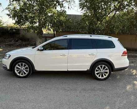 Белый Фольксваген Пассат Альтрак, объемом двигателя 2 л и пробегом 286 тыс. км за 13000 $, фото 10 на Automoto.ua