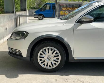 Белый Фольксваген Пассат Альтрак, объемом двигателя 2 л и пробегом 180 тыс. км за 14190 $, фото 9 на Automoto.ua