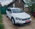 Белый Фольксваген Пассат Альтрак, объемом двигателя 2 л и пробегом 286 тыс. км за 12100 $, фото 1 на Automoto.ua