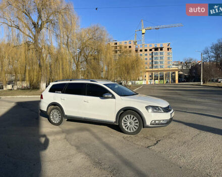 Белый Фольксваген Пассат Альтрак, объемом двигателя 1.97 л и пробегом 270 тыс. км за 11500 $, фото 2 на Automoto.ua