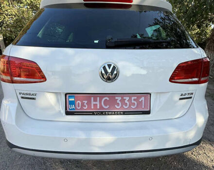 Белый Фольксваген Пассат Альтрак, объемом двигателя 2 л и пробегом 286 тыс. км за 13000 $, фото 6 на Automoto.ua