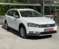 Белый Фольксваген Пассат Альтрак, объемом двигателя 2 л и пробегом 180 тыс. км за 14190 $, фото 2 на Automoto.ua