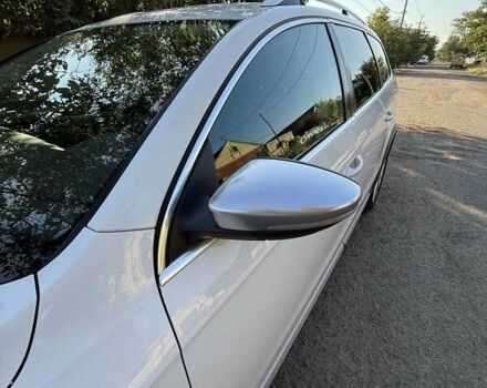 Белый Фольксваген Пассат Альтрак, объемом двигателя 2 л и пробегом 286 тыс. км за 13000 $, фото 13 на Automoto.ua