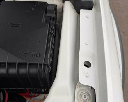 Белый Фольксваген Пассат Альтрак, объемом двигателя 2 л и пробегом 268 тыс. км за 11250 $, фото 49 на Automoto.ua