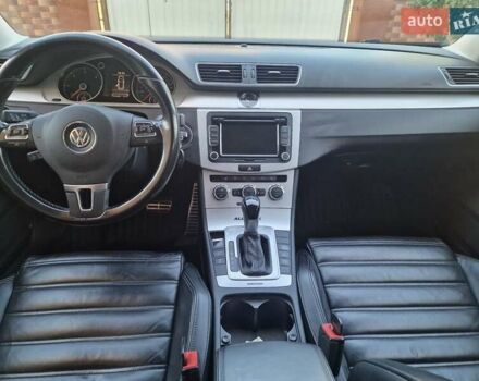Белый Фольксваген Пассат Альтрак, объемом двигателя 2 л и пробегом 237 тыс. км за 15650 $, фото 12 на Automoto.ua