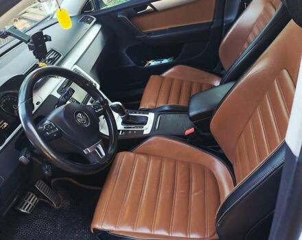 Білий Фольксваген Пассат Альтрак, об'ємом двигуна 2 л та пробігом 405 тис. км за 12500 $, фото 4 на Automoto.ua