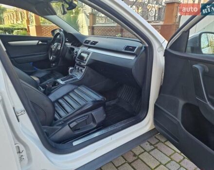 Белый Фольксваген Пассат Альтрак, объемом двигателя 2 л и пробегом 237 тыс. км за 15650 $, фото 17 на Automoto.ua